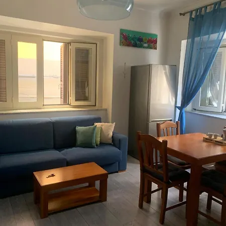 Corte Alba Chiara * نابولي